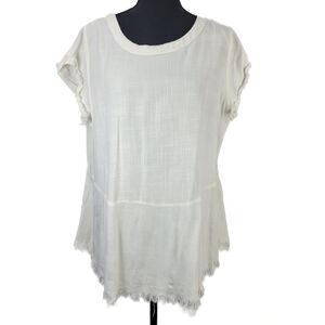 UMGEE White Fringed Short Sleeve Top Size Medium